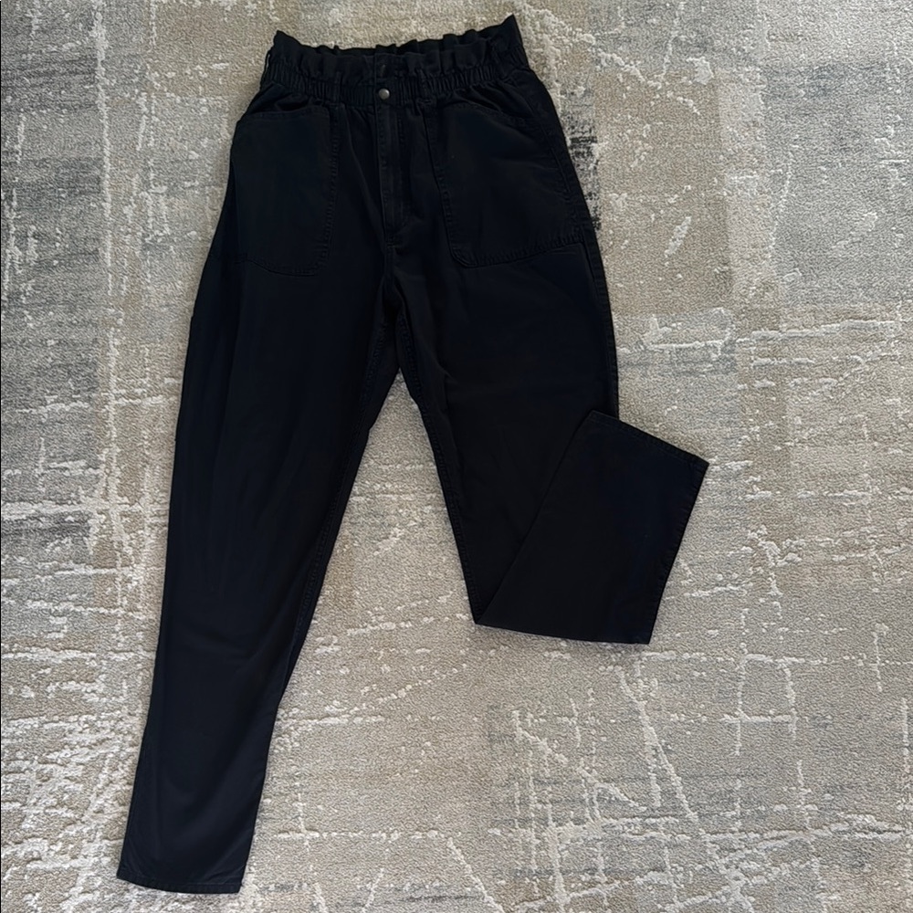 Abercrombie and Fitch Black High-Waisted Pants